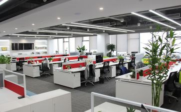 年终办公室和人个人总结最新5篇