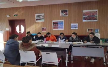 小班下学期班务工作总结8篇
