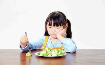 小班不挑食健康教案7篇