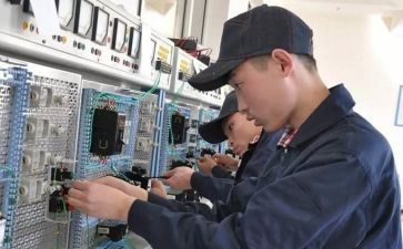 电工年终总结模板5篇