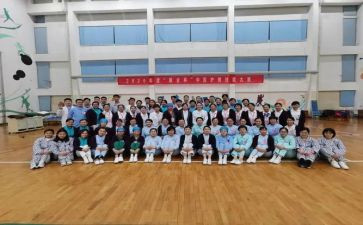小学老师爱岗敬业的演讲稿7篇