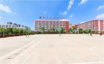 技校毕业生登记表自我鉴定8篇