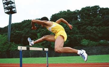 大班跨栏的教案6篇