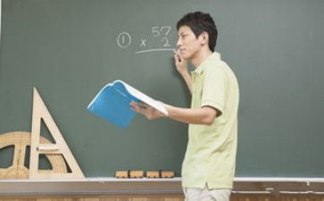 老师作文我的老师作文优秀8篇
