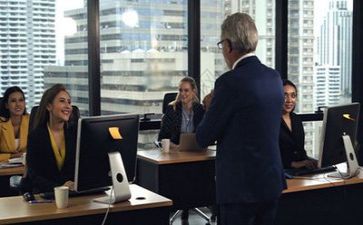 演讲比赛完领导讲话稿7篇