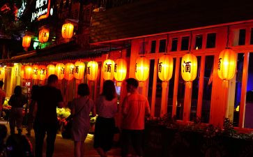 《在人间》读后感400字6篇