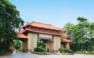 新学期教师大会校长讲话稿7篇