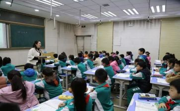 语文课前演讲演讲稿5篇
