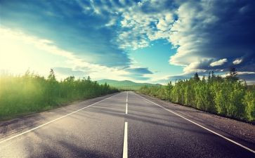 行走在爱作文600字5篇