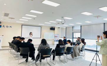 培训学校教师年终总结6篇