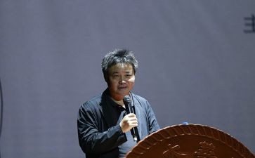 余华的活着的读书心得6篇