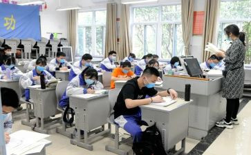 在校办工作计划8篇